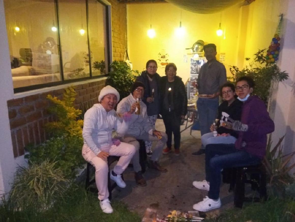 Casa De Huespedes Tu Parada En קואנקה מראה חיצוני תמונה