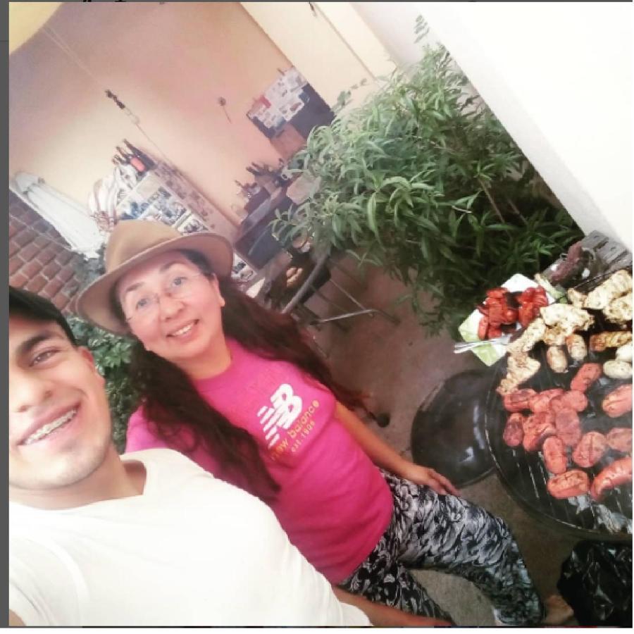 Casa De Huespedes Tu Parada En קואנקה מראה חיצוני תמונה